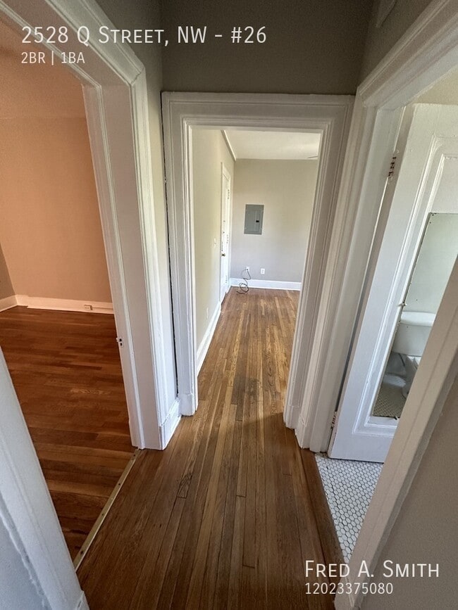 Building Photo - 2528 Q St NW