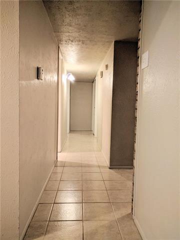 Building Photo - 5224 Cole Dr