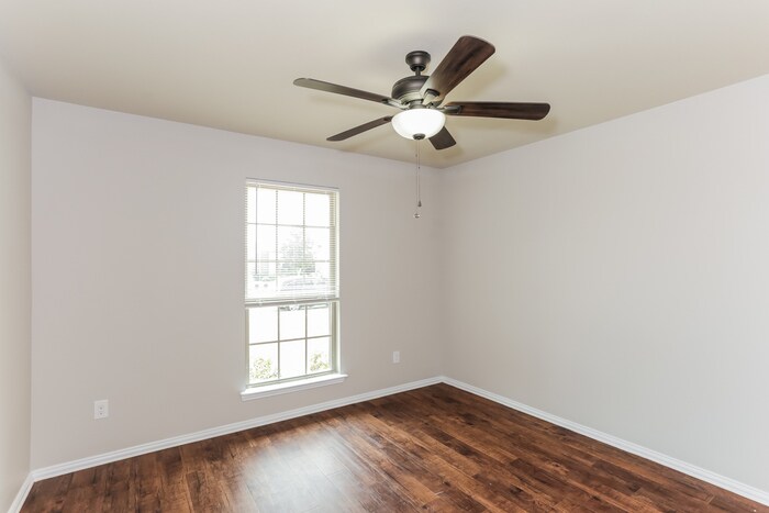 Building Photo - 9124 Abaco Way