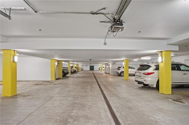 Building Photo - 109 Vistas Ct