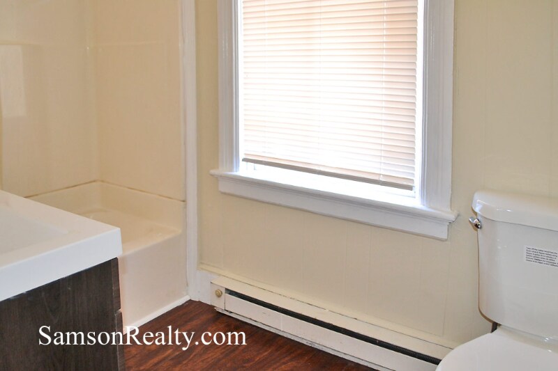 Building Photo - 427 Wickenden St