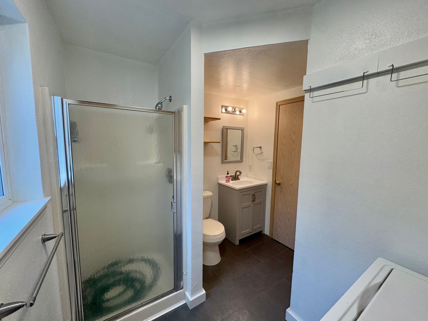 Building Photo - Lynnwood Home