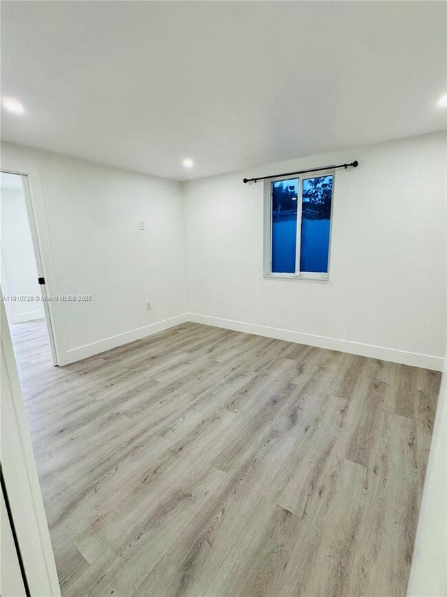 Building Photo - 3450 NW 170th St