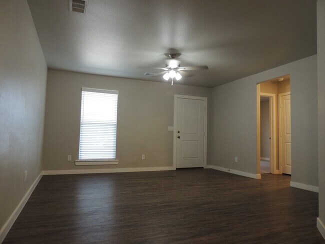 Building Photo - 1200 Cajun St