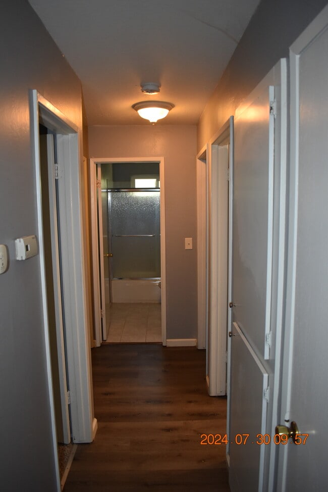 Building Photo - 330 Bald Pate Dr