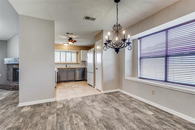 Building Photo - 5401 Briar Ln
