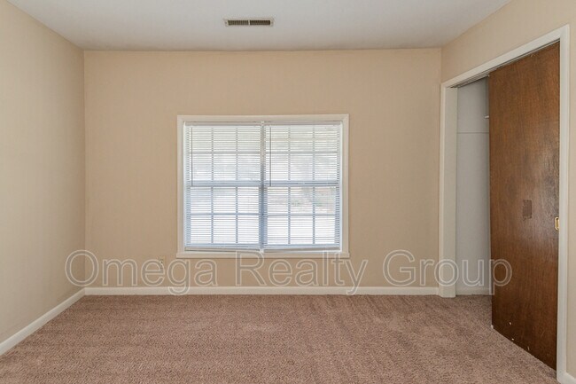 Building Photo - 1530 Warrior Rd