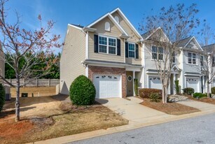 Building Photo - 211 Shady Grove Dr