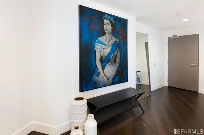 Building Photo - 1 Bed, 1 Bath - Modern Condo @ Linea - Min...