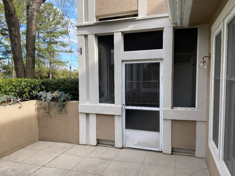 Building Photo - 9215 Ravenwing Dr