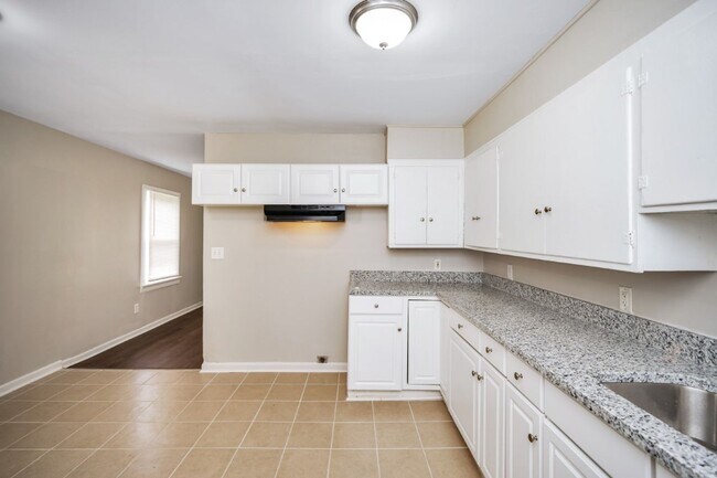 Building Photo - Incredible Value in Sylacauga – Appliances Included & Move-In Ready!