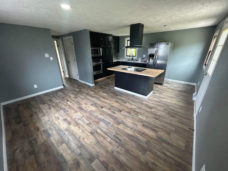 Primary Photo - 531 N 18th St