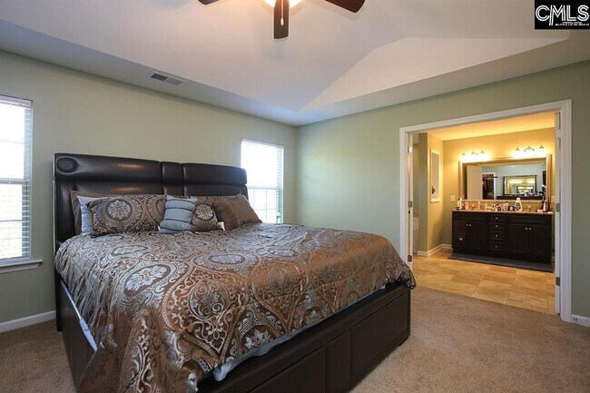 Building Photo - 649 Teaberry Dr