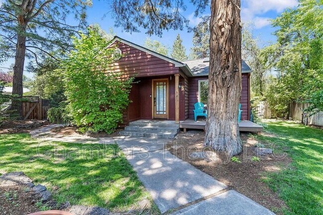 Building Photo - 1252 NW Milwaukee Ave