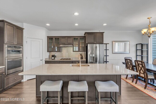 Building Photo - 2 Malcolm Way