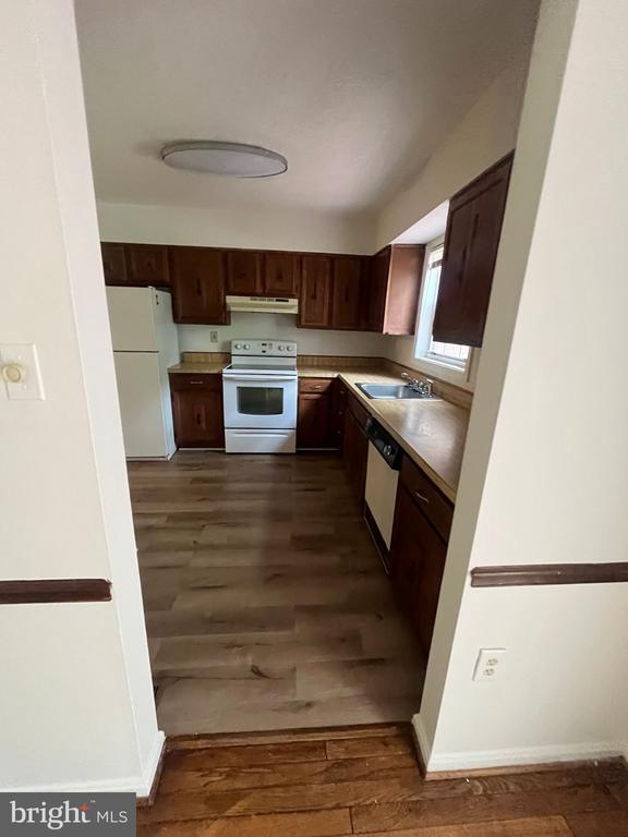 Building Photo - 12809 Cheval Ct