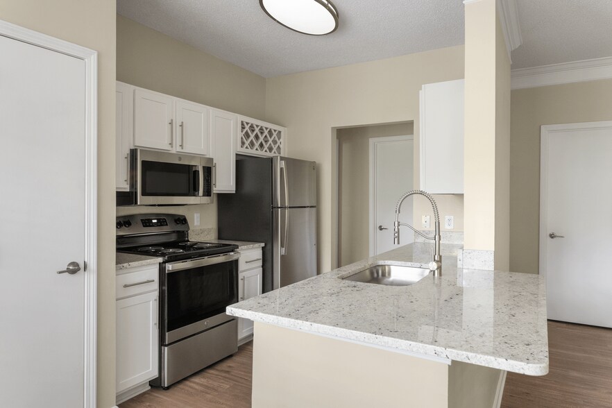 The Park at Steele Creek Charlotte, NC Apartment Finder