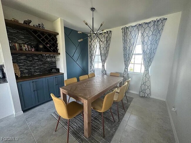 Building Photo - 4117 NW 22nd St