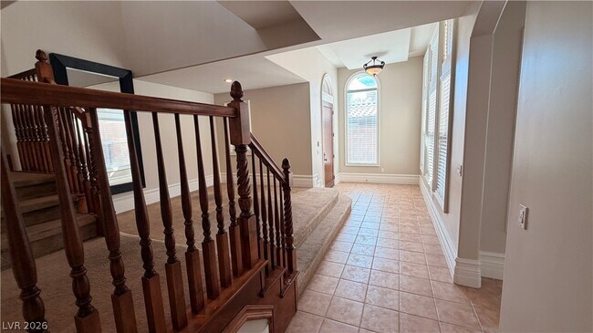 Building Photo - 496 Via Palermo Dr