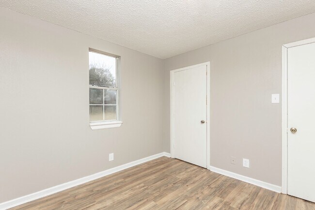 Building Photo - 3320 W Tuskegee Cir