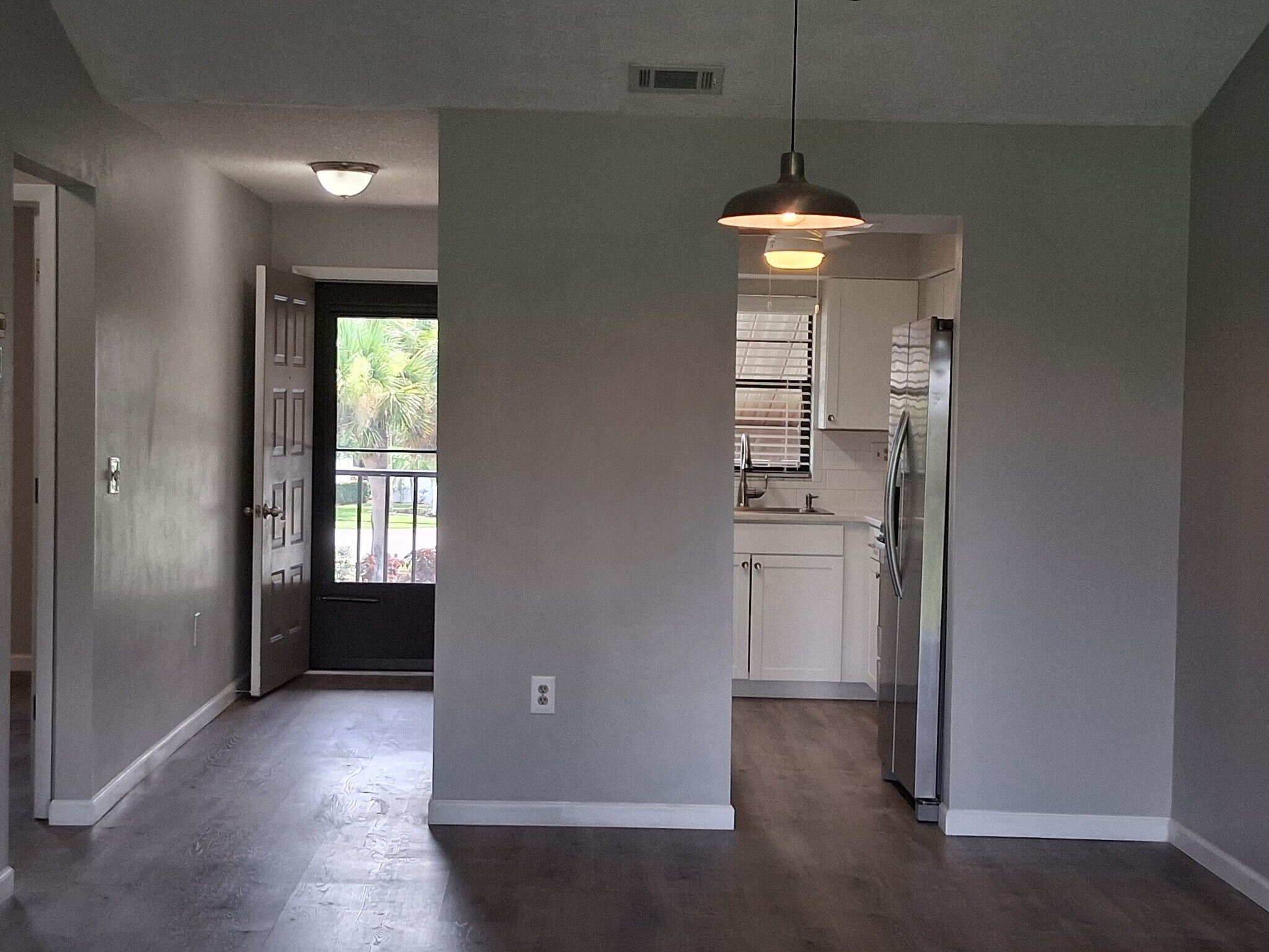Front door - 927 Capri Isles Blvd