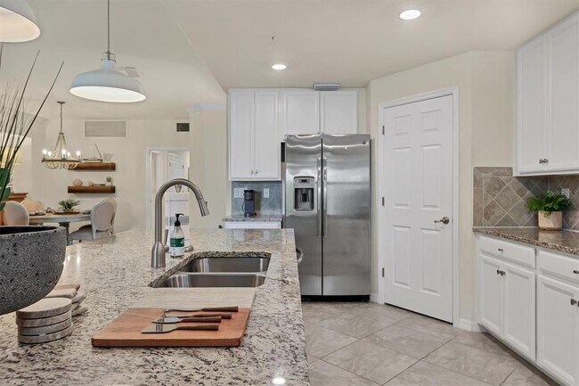 Building Photo - 5921 Wake Forest Run