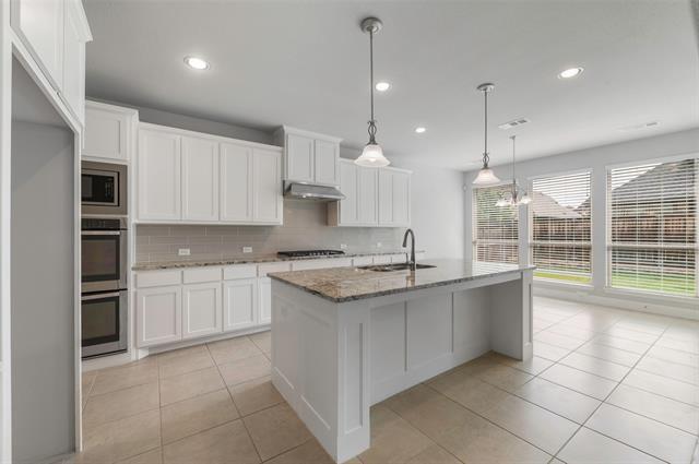 Building Photo - 2216 Hubbard Park Ln