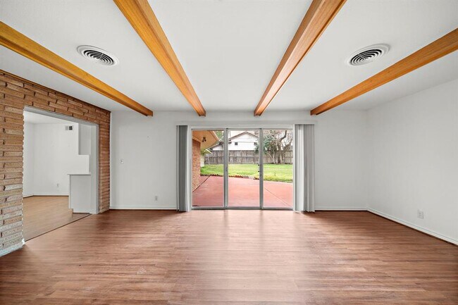 Building Photo - 4802 Braesvalley Dr