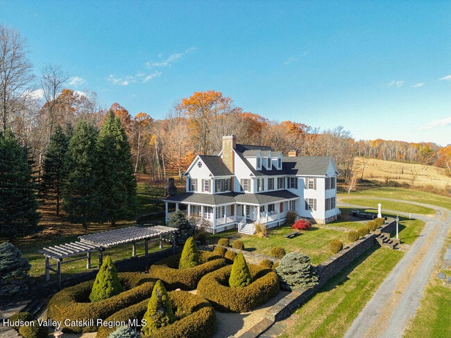 Primary Photo - 136 Tory Hill Farm Rd