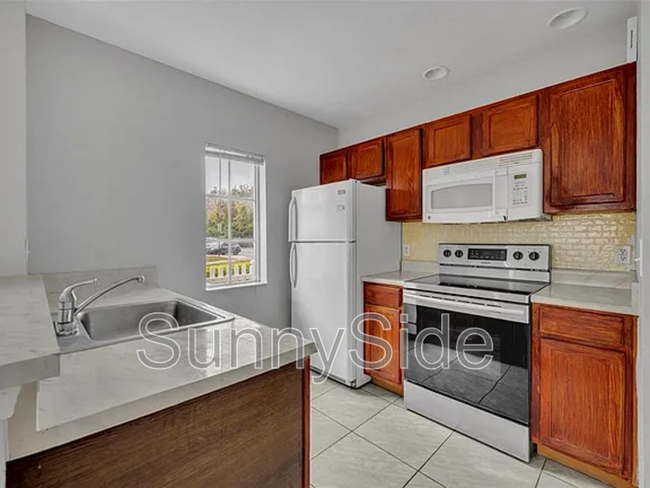 Building Photo - 4012 Santa Maria Dr