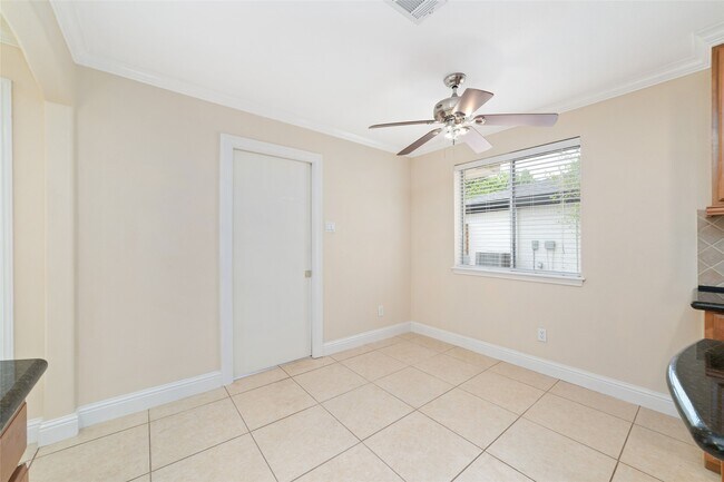 Building Photo - 5643 Cheena Dr