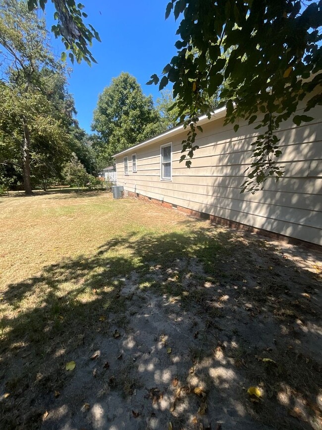 Building Photo - 6337 Paddington Ct