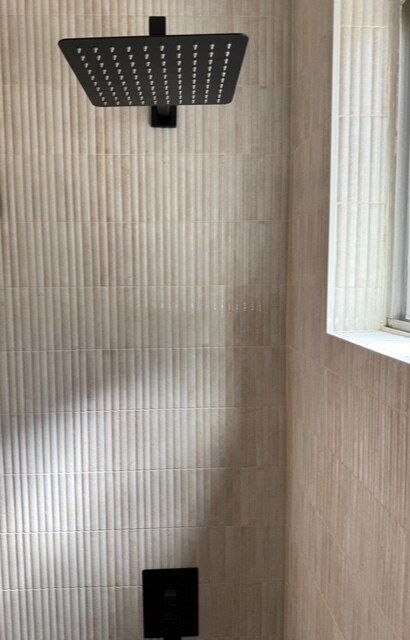 Building Photo - 1011 Hilldale Ave