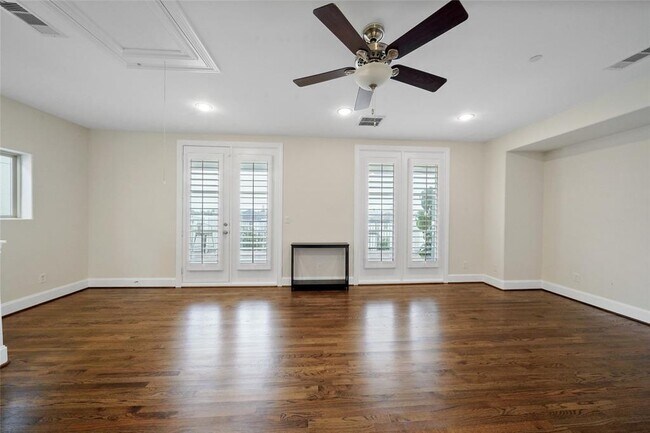 Building Photo - 5707 Arabelle Crest