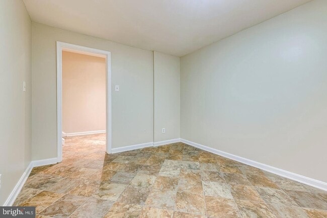 Building Photo - 8259 Clifton Farm Ct