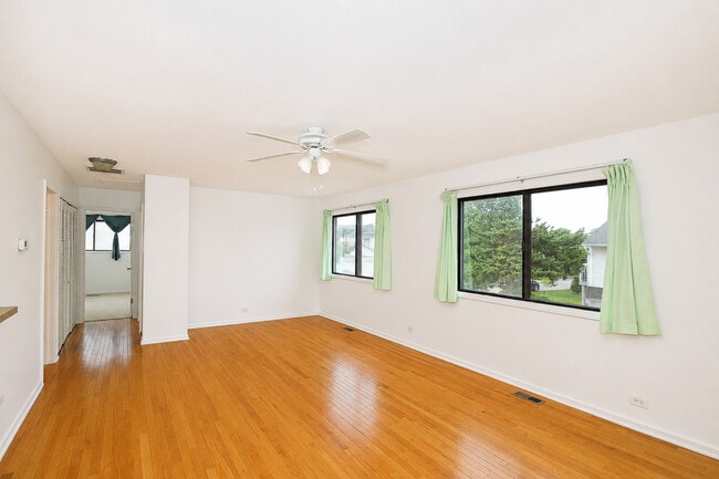 Building Photo - 707 Sunfish Point