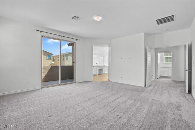 Building Photo - 1118 Junipine Ave