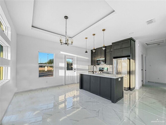 Building Photo - 7 Buccaneer Dr