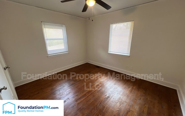 Building Photo - 2143 Vollintine Ave