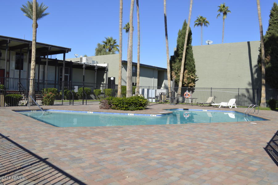 Building Photo - 6767 North 7th Street