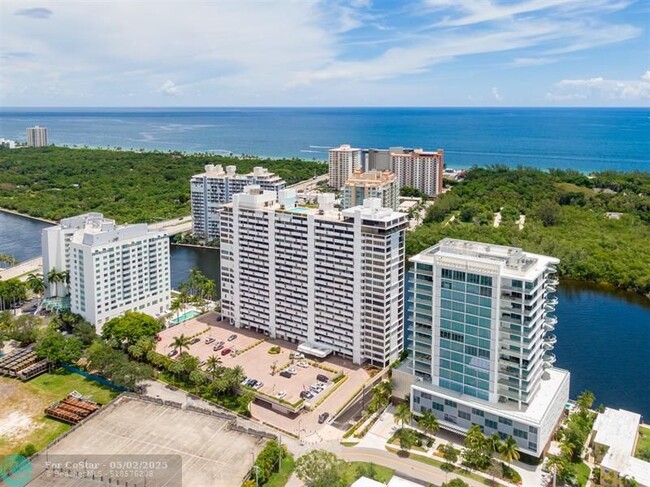 Building Photo - 936 Intracoastal Dr