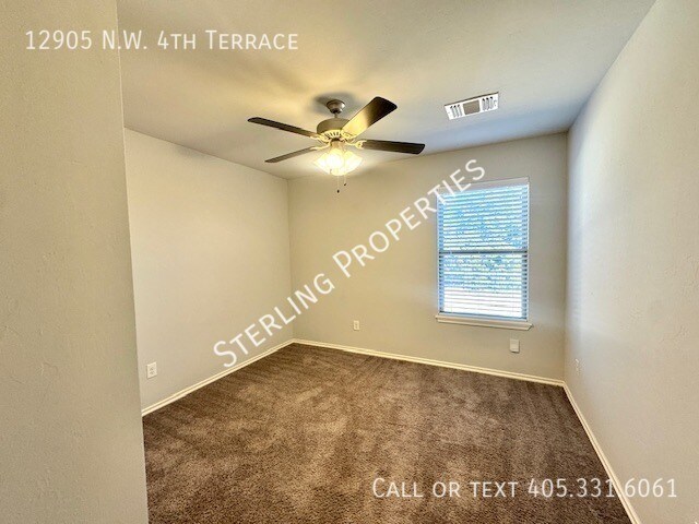 Building Photo - 12905 NW 4th Terrace