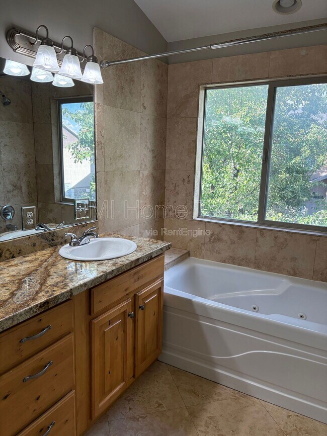 Building Photo - 260 Ailee Lane