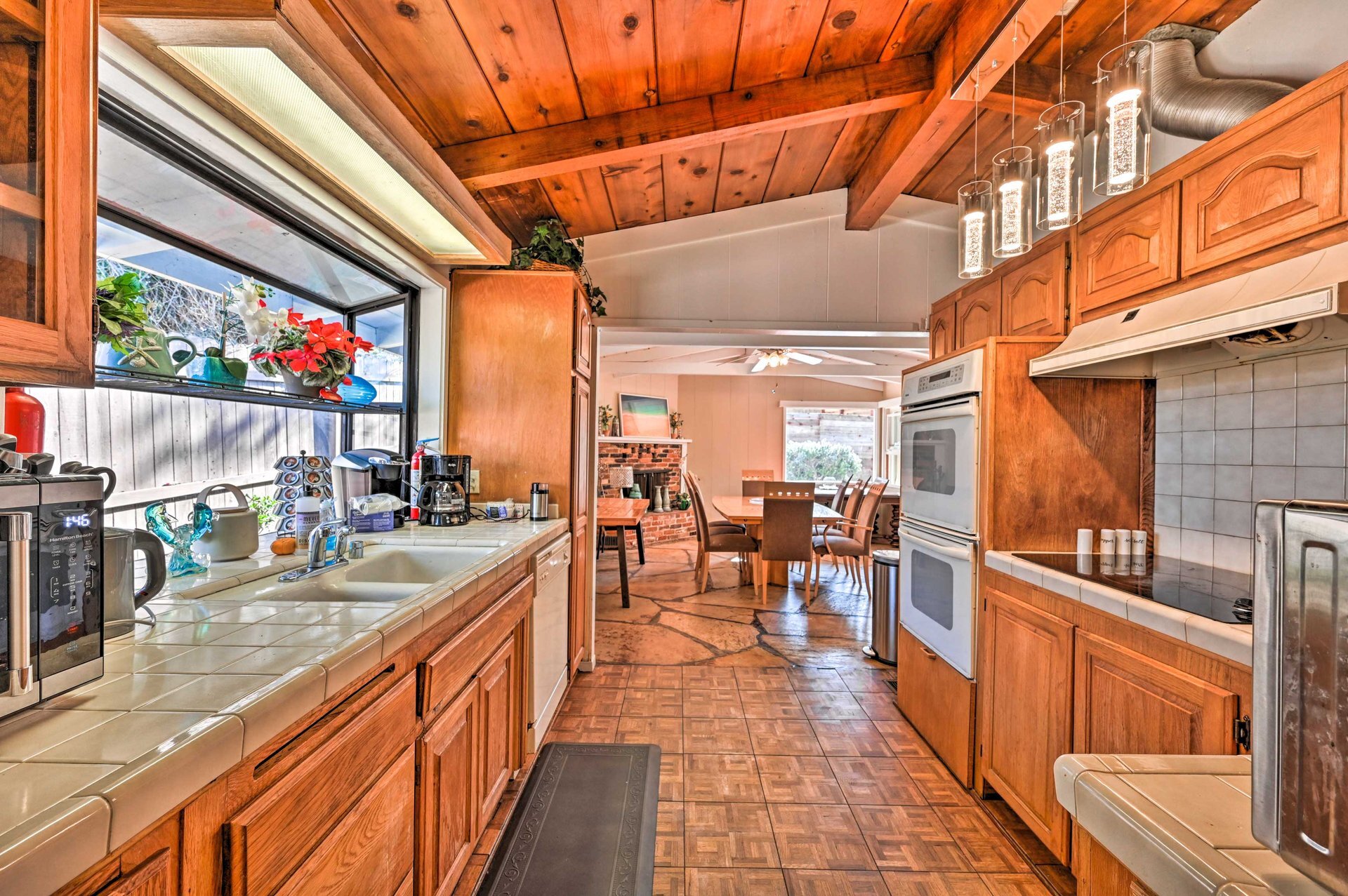 Kitchen Front View - 2139 Torrey Pines Rd