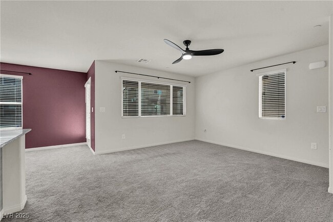 Building Photo - 2662 Champagne Gold Ave