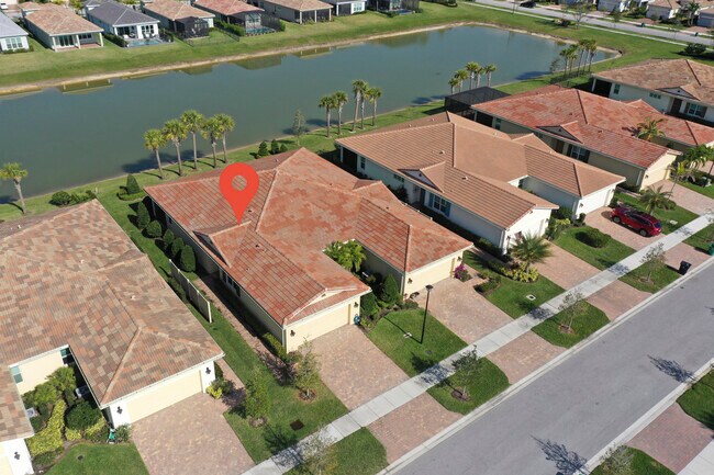 Building Photo - 24060 SW Firenze Wy