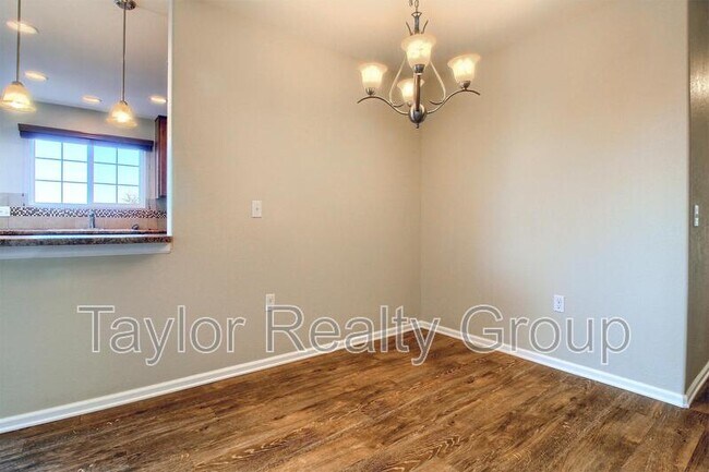 Building Photo - 14300 Waterside Ln