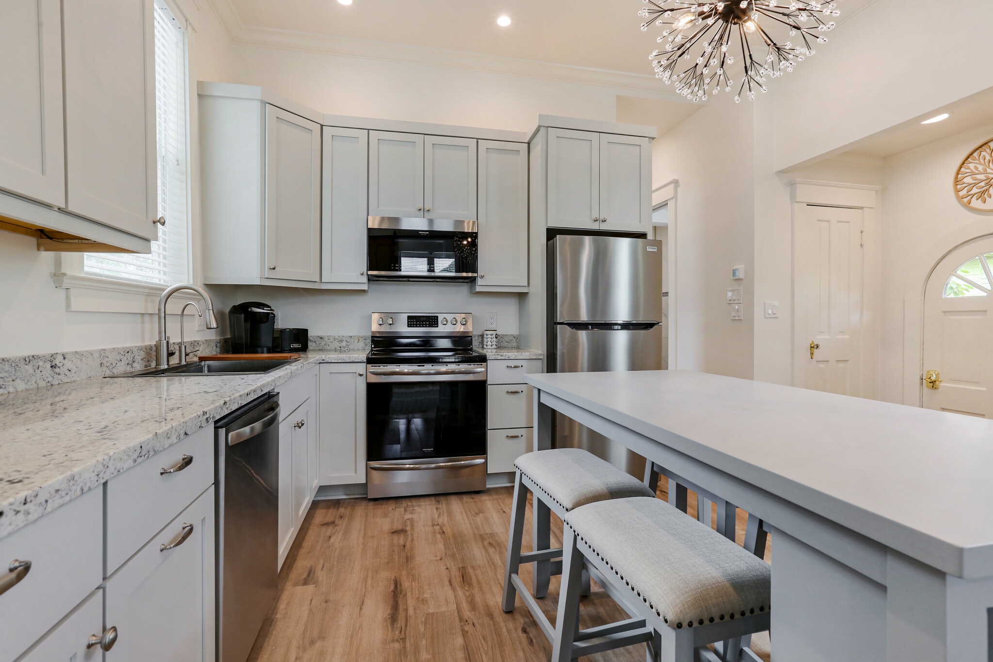 Kitchen - 1818 Esplanade Ave
