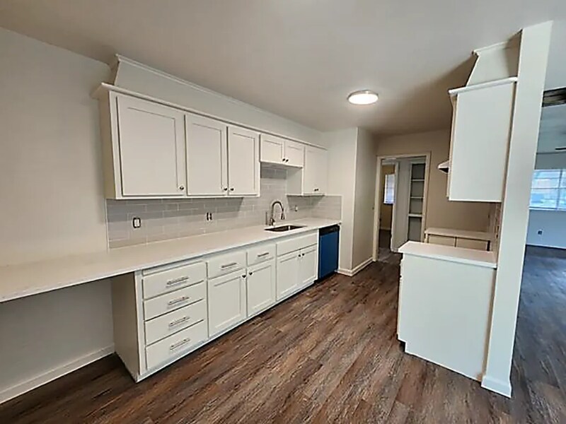 Building Photo - 3311 S 126th E Ave