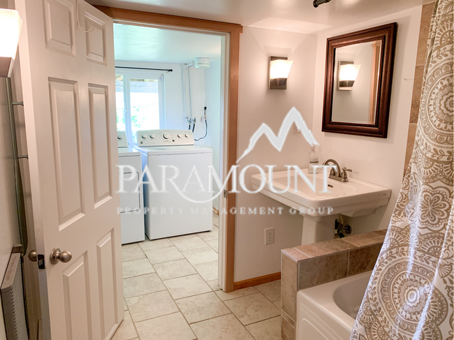 Building Photo - Magnificent Seattle/Water Views in Manches...